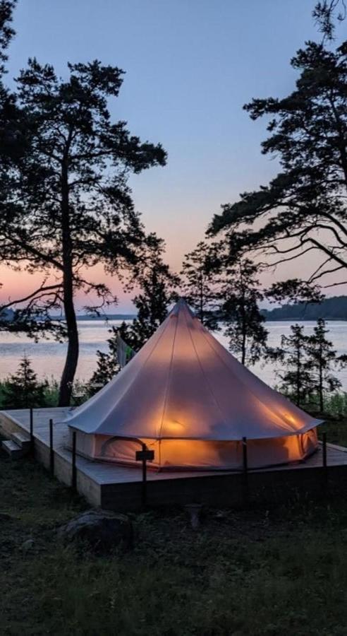 Glamping In The Trosa Archipelago المظهر الخارجي الصورة